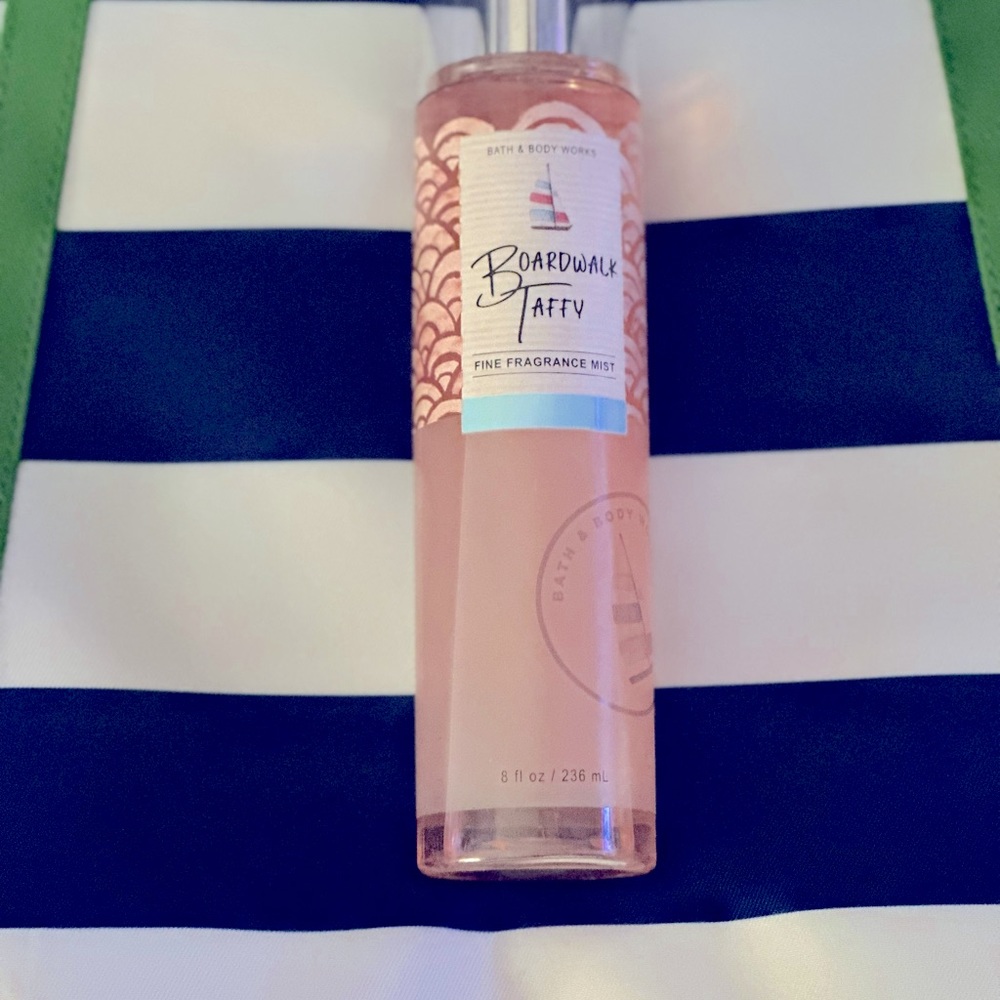 Full bottle BBW Boardwalk Taffy 8oz